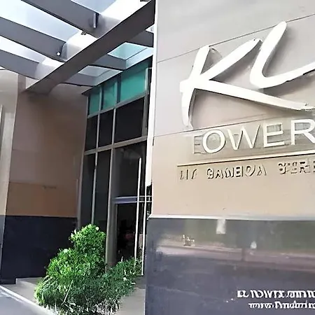 Kl Tower Studio Makati Near Greenbelt /90Mbps Wifi