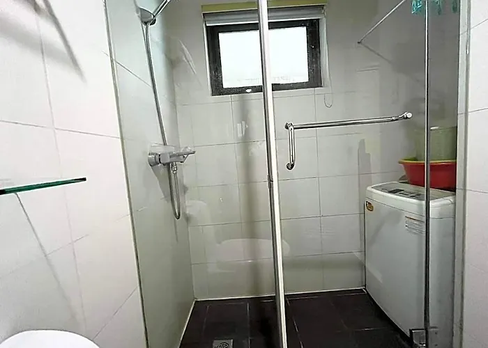 Kl Tower Makati Near Greenbelt /90mbps Wifi 호텔
